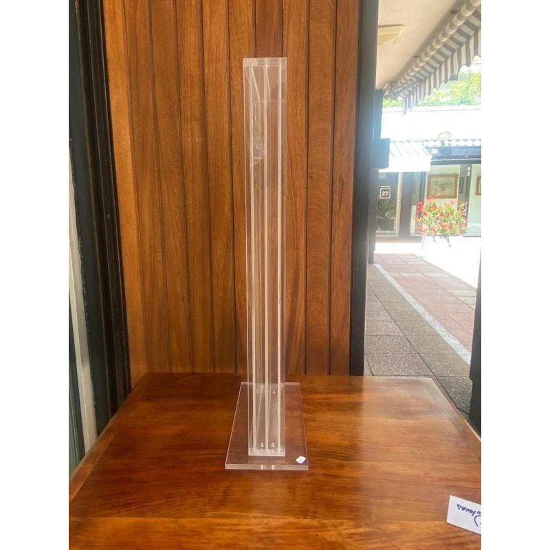 Arman zeefdruk op rechthoekig plexiglas