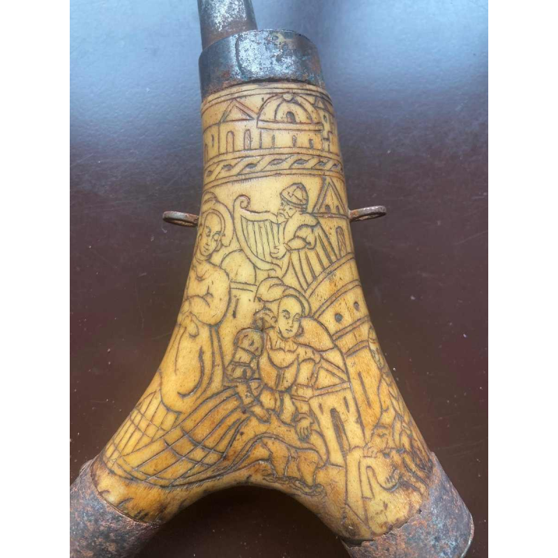 17th-18th century deer antler powder flask