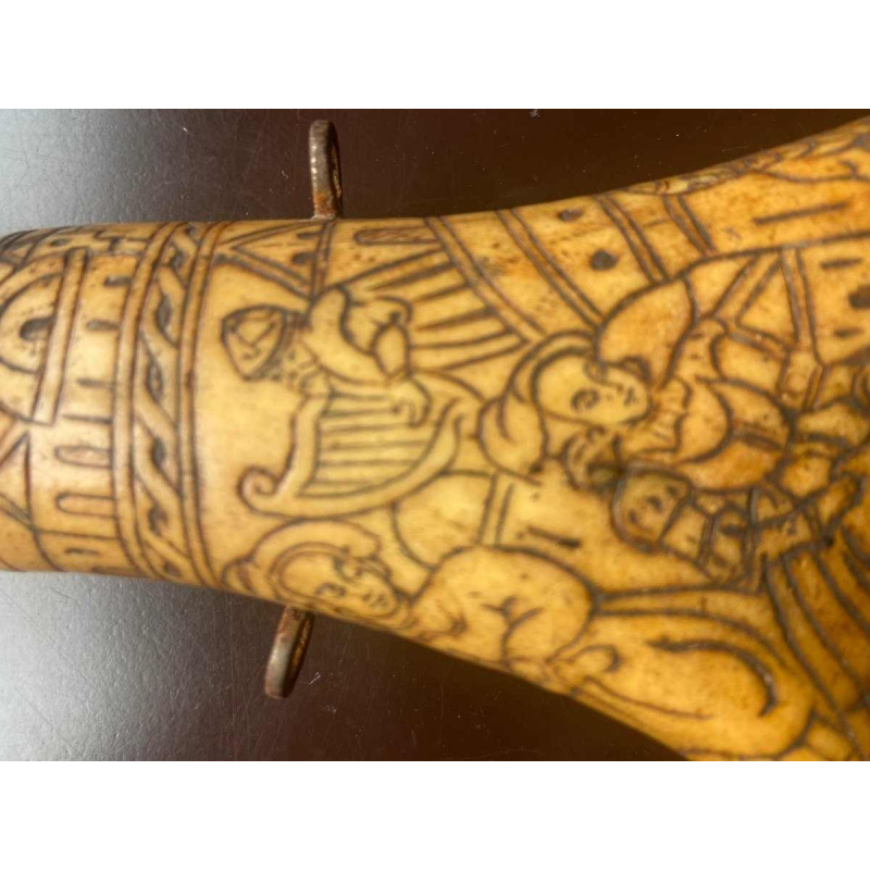 17th-18th century deer antler powder flask