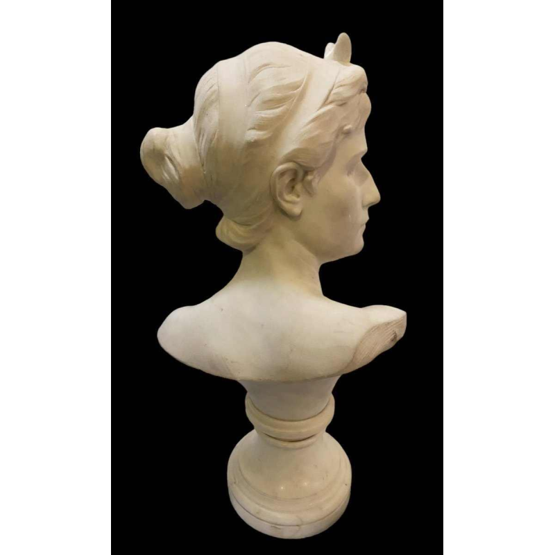 Buste van Diana in marmer door Alphonse Van Beurden 1896