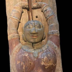 Paire éléments / sculptures en bois, Inde fin 19ème siècle