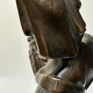 Amédée Charron "L'expert en archéologie" sculpture en bronze