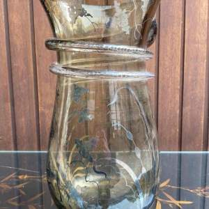Vase en verre de murano (vénitien), application de serpent, décor peint argenté