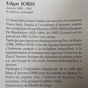 Sculpture en bronze, groupe animalier. Signé et daté : Edg. Joris 1911