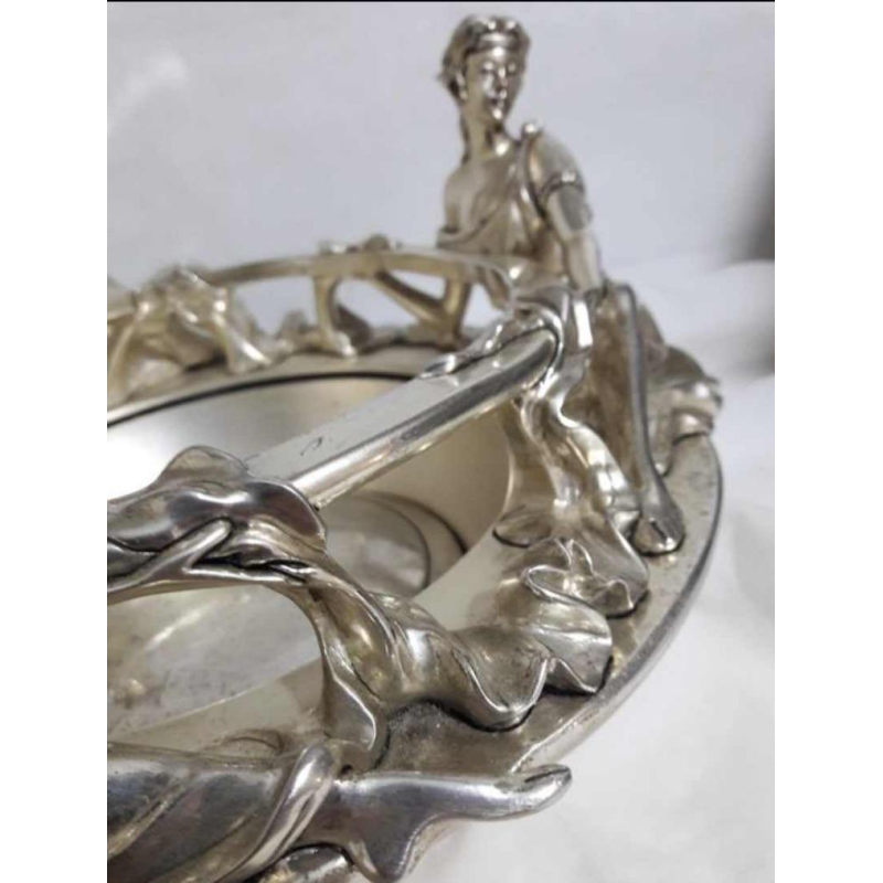 Centre de Table de Marcello Giorgio de style Art Nouveau