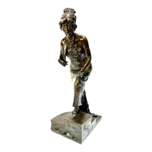 Bronzen sculptuur Pierre Henri Van Perck "Elégante à l'Eventail", 1911