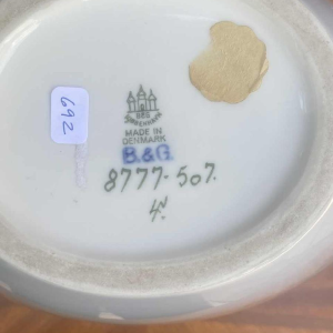 Bing & Grondahl Denmark, vase en porcelaine à décor de paysage, ca 1920