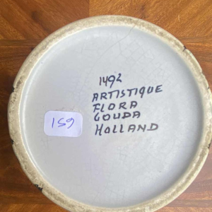 Vase Flora Gouda Koninklijke Plateelbakkerij Zuid-Holland