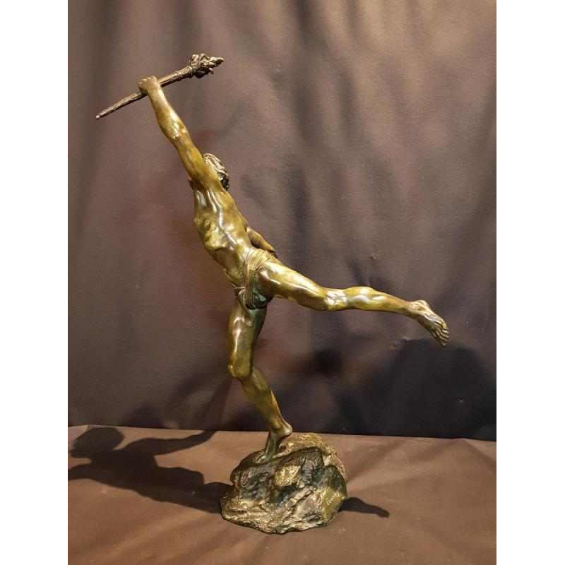 Lemoyne "Porteur de la flamme" sculpture en bronze patine verte