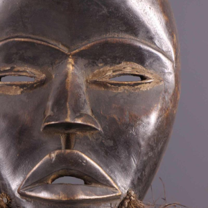 African tribal art - Dan mask