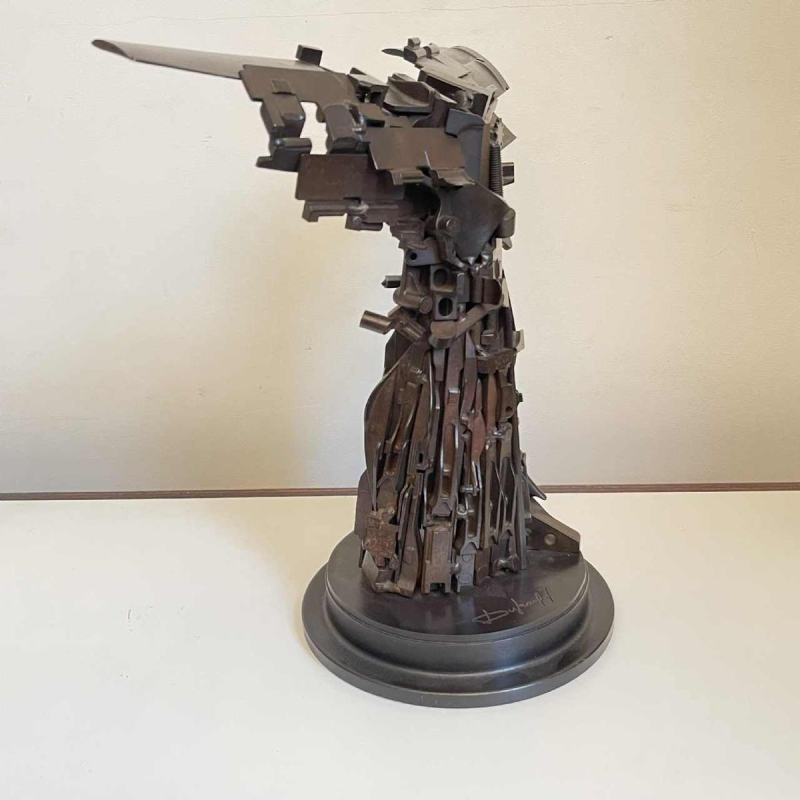 JACQUES DUFRANE 'La Victoire de Samothrace' brutalistische sculptuur in gelast staal / gepatineerde montage, ca 2000