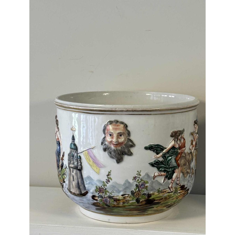 Capodimonte, pair of planters, polychrome enamelled porcelain, antique scenes decoration in bas-relief, 19th c