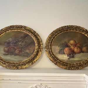 Piero Galanti 'Nature morte - fruits et fleurs' paire d'huiles sur toile ovales, 20ème siècle