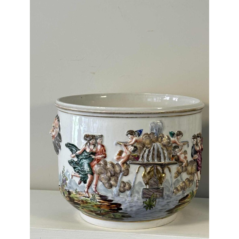 Capodimonte, paar plantenbakken, polychroom geëmailleerd porselein, antieke scènes decoratie in bas-reliëf, 19e eeuw