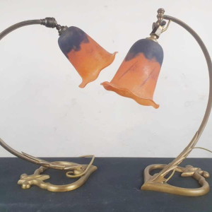 Daum Nancy, pair of Art Nouveau lamps with bronze bases and marmorated glass tulips, early 20th century