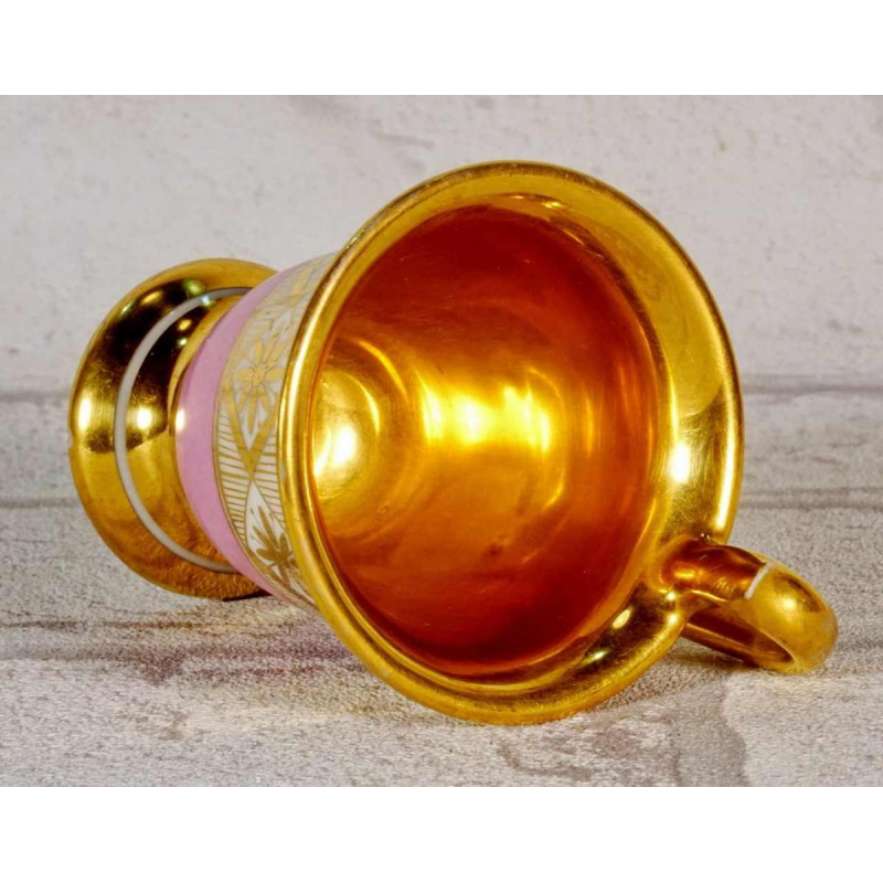 Porcelaine de Paris, petite tasse et soucoupe, début XIXe s
