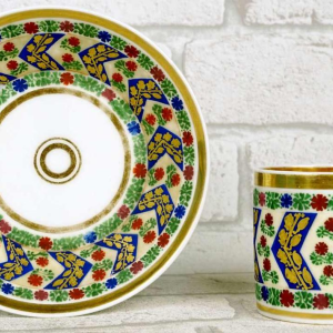 Porcelaine de Paris, tasse et soucoupe - début XIXe s