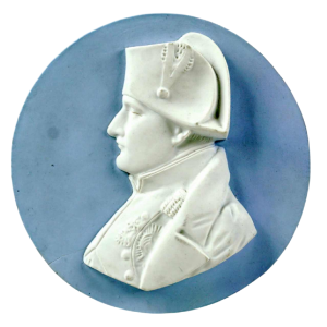 Médaillon en bas relief 'Profil de Napoléon 1er' biscuit de porcelaine, XIXe s