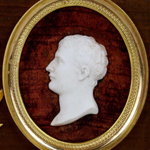 Sèvres porcelain Napoléon and Marie-Louise pair of biscuit medallions, 19th c