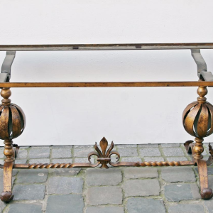 Verguld bronzen salontafel, circa 1940.