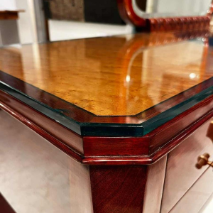 Charles Van Beerleire, meuble coiffeuse ou console de style Art Deco en acajou, érable moucheté et bronze, ca 1935