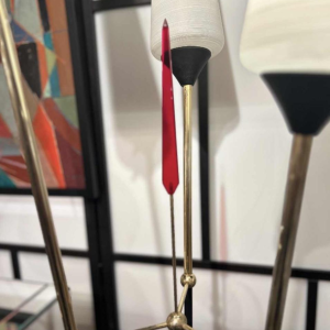 René Mathieu pour Maison Lunel, lampadaire « Roseaux » métal laqué, laiton & opaline, ca 1955