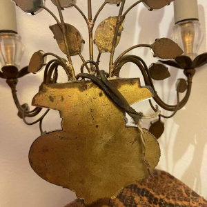 Maison Baguès (Paris), suite of 4 wall lights, glass and gilded metal, circa 1950