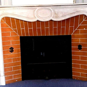 Louis XV style fireplace, Pompadour model, white Carrara marble, 20th century