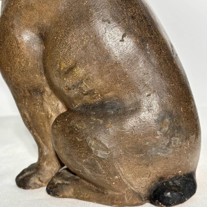 Een paar veelkleurige terracotta sculpturen van Engelse bulldogs, Engeland, 19e eeuw.