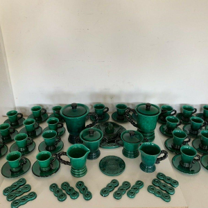 Marius Giuge, green glazed stoneware coffee and tea service, 20th century