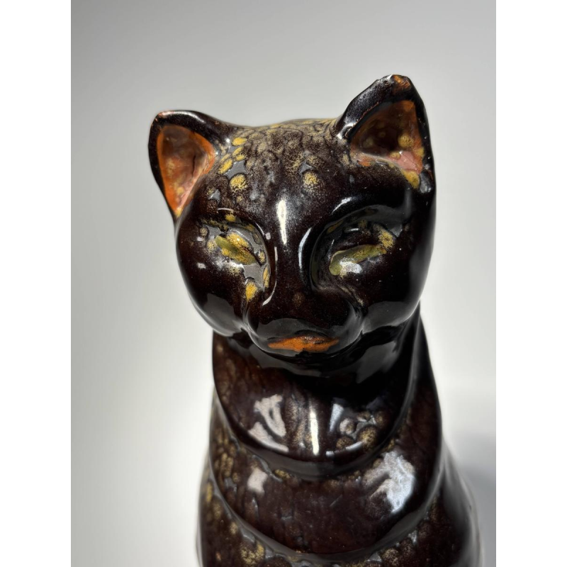 Sitting cat in glazed ceramic - France, 20th century