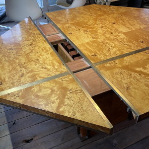 JEAN-CLAUDE MAHEY, Hollywood Regency eettafel, met geïntegreerde verlengstukken, ca. 1970