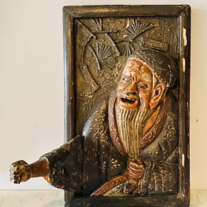 Pair of carved wooden wall sconces decorated with Chinese figures, 20th century