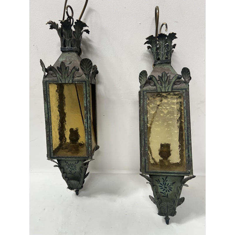 Pair of lacquered sheet metal lanterns, 20th century