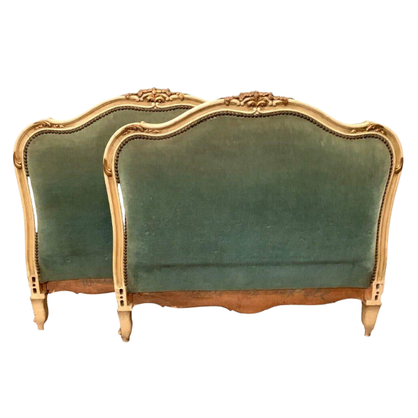 Louis XV style daybed in lacquered and gilded wood, 20th century