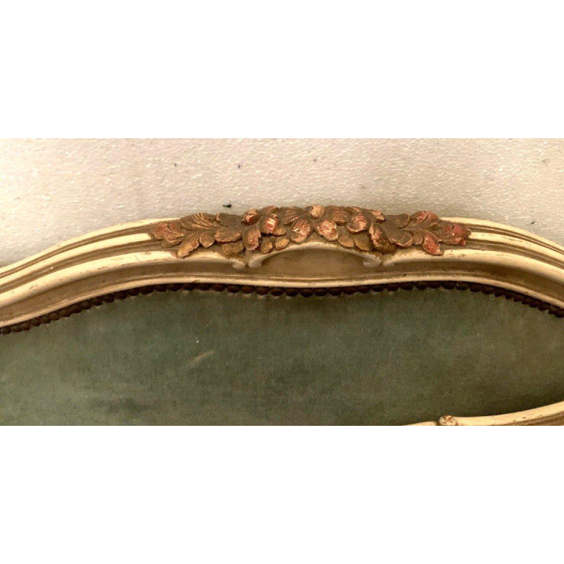 Banquette lit de repos LouisXV en bois laqué et doré, XXᵉ siècle