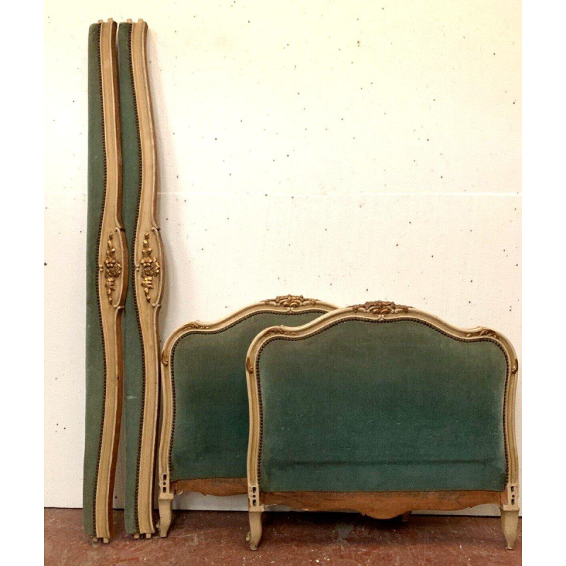 Louis XV style daybed in lacquered and gilded wood, 20th century