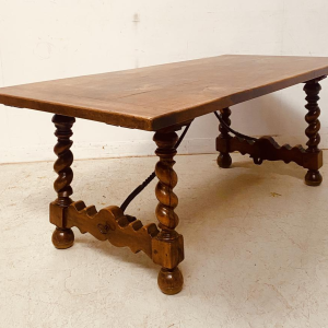 Monastery table in solid walnut, hammered iron stretcher, twisted legs, 19th century