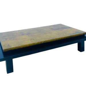 Japanese coffee table, black and gold lacquered top, 20th century