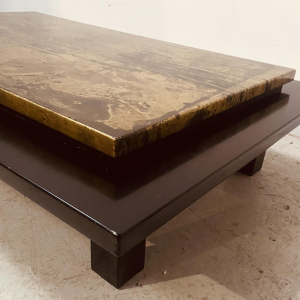 Japanse salontafel, zwart en goud gelakt blad, 20e eeuw