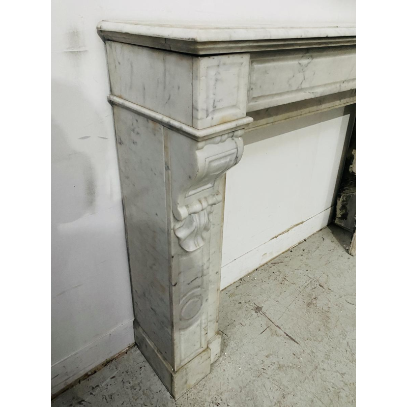 Open haard met consoles, periode Napoleon III, wit marmer, 19e eeuw