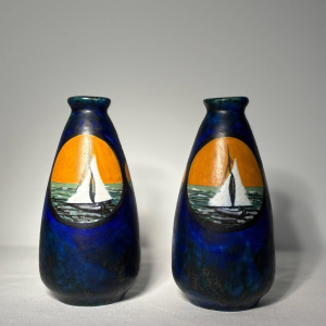 Louis Dage - Paar gesigneerde keramische vazen - Art Deco, circa 1925-1935