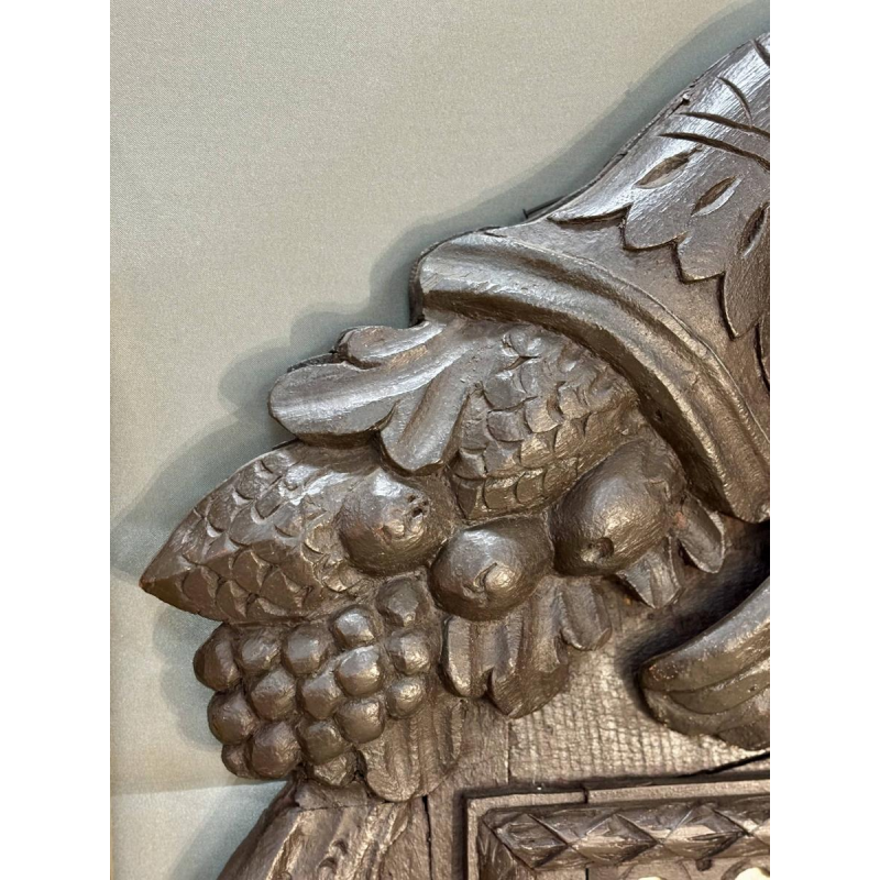 Miroir d'apparat au putto et dauphins - France ou Allemagne - XVIIIe siècle