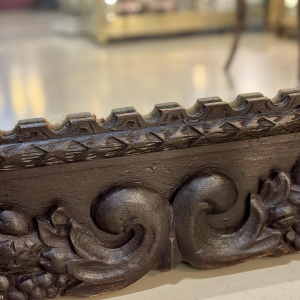 Miroir d'apparat au putto et dauphins - France ou Allemagne - XVIIIe siècle