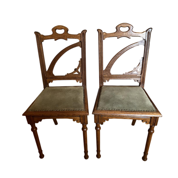 Paire de chaises Art Nouveau en chêne, ca 1900