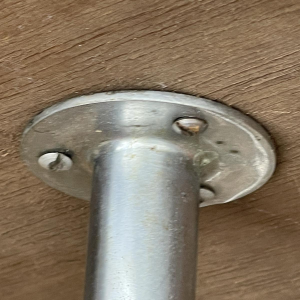 WILLEM HENDRIK GISPEN, gedekte tafel 3 fauteuils 413 slede Art Deco Bauhaus, stalen buisstructuur, ca 1930