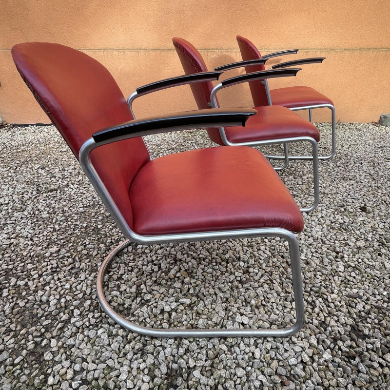 WILLEM HENDRIK GISPEN, set of 3 Art Deco modernist armchairs, 413 style, cantilever steel tube frame, Bauhaus design, 1930s