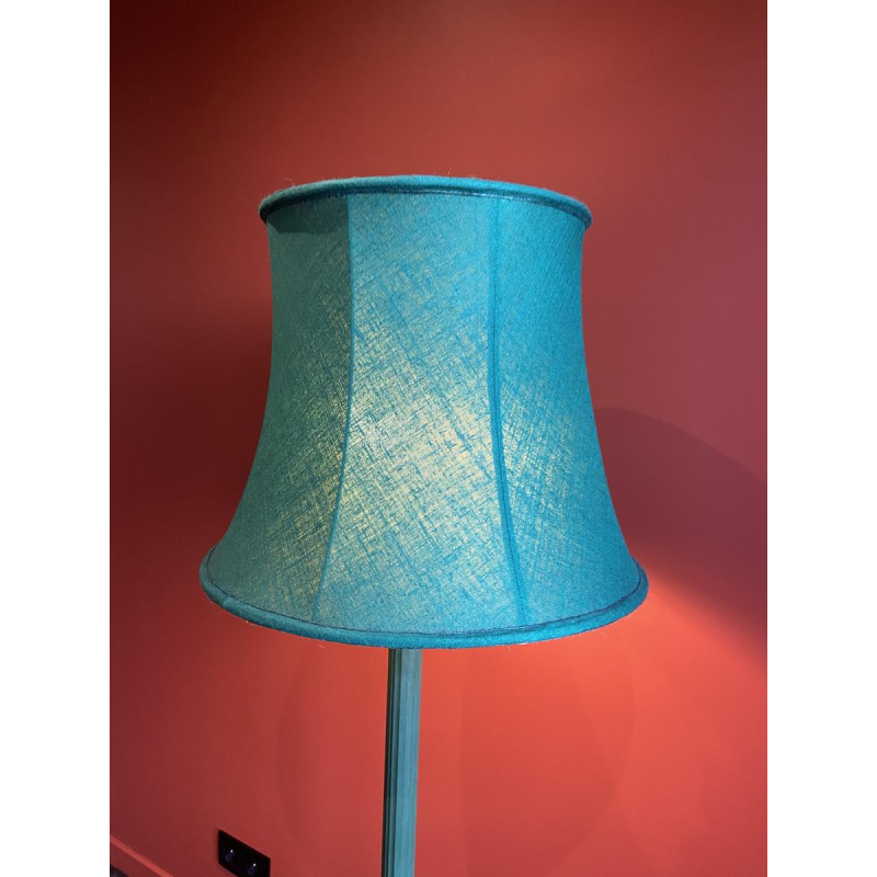 Lampadaire en bronze classique, abat-jour en soie Ashoka Silk, tissu tendu doublé soie China Habotai