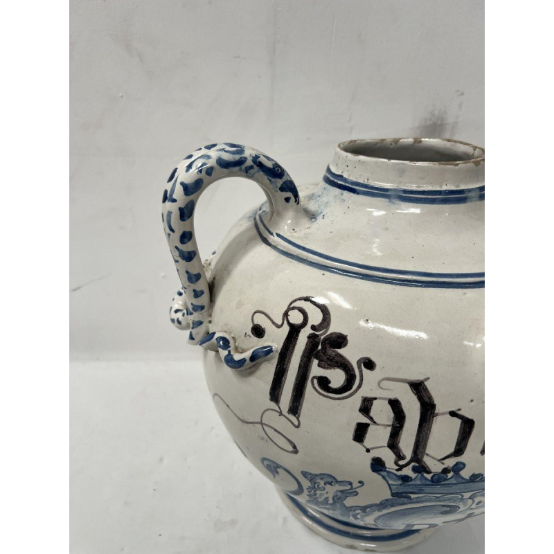 Blauw-witte aardewerken vaas met handvatten, 19e eeuw