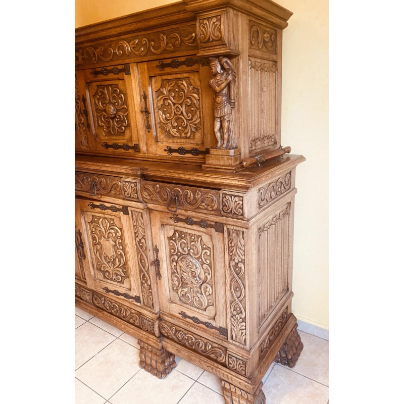 A Renaissance-style sideboard in richly carved solid oak, 20th century